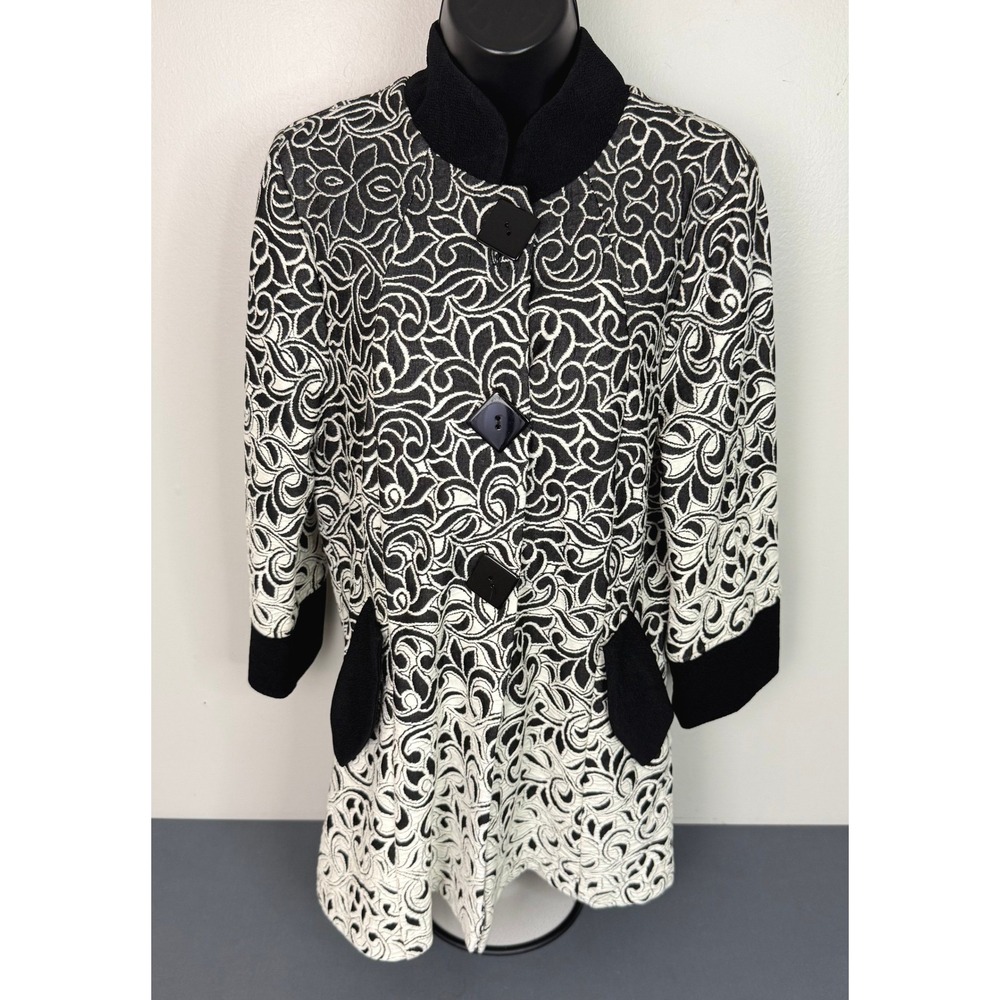 LTX Women's Printed Button Front Preppy Work Jacket Black White Size Small